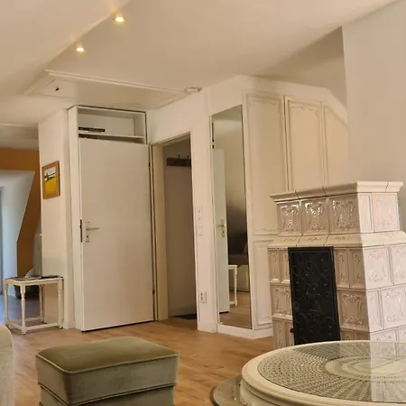 Kleine Ferienwohnung Mit Balkon Duvenstedt